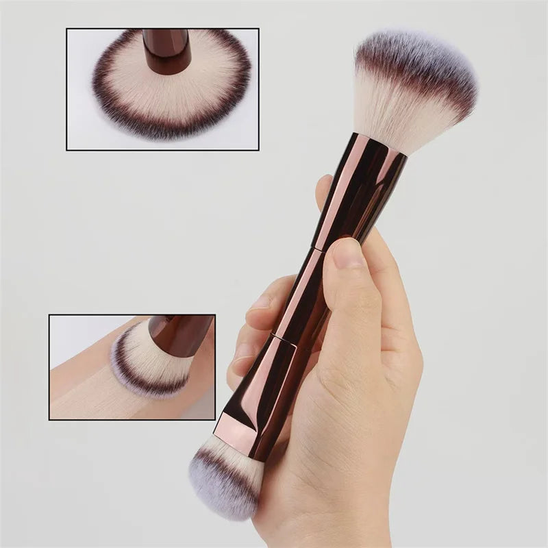 2-in-1 Dual-Ended Makeup Brush – Powder, Foundation & Contour Dual-Ended Makeup Brush P3