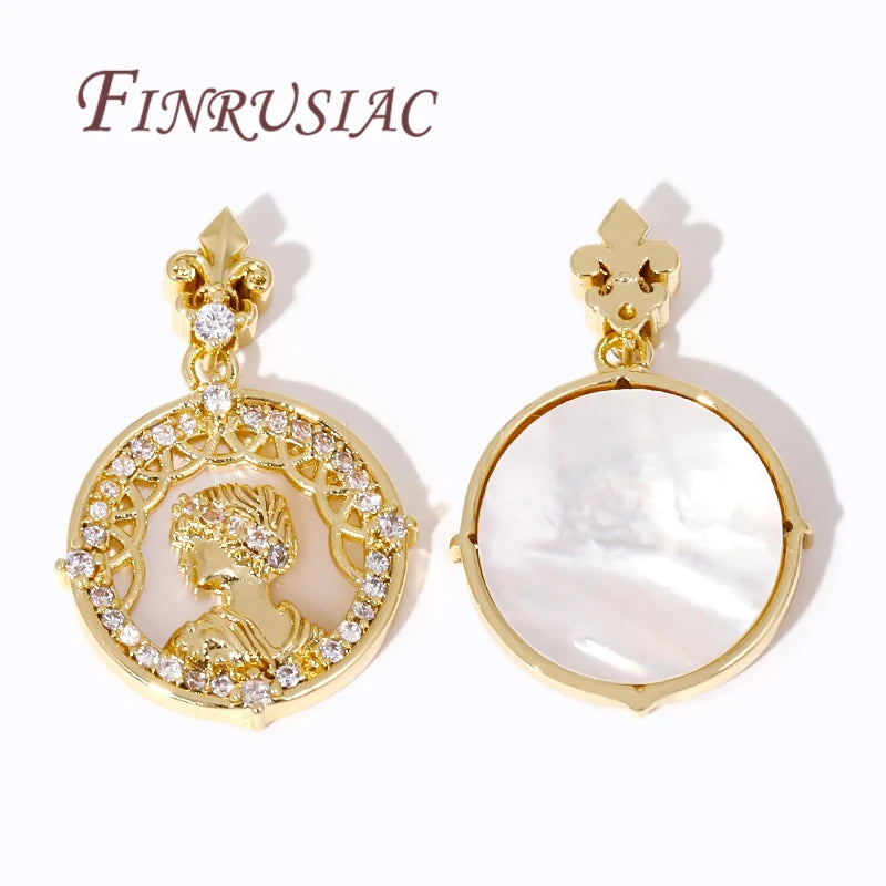 18K Gold Plated Brass Queen Zircon Round Pendant DIY Charm Jewelry Pendant Charm P3
