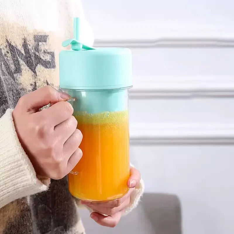 Portable USB Juicer Cup 420ml | 6 Stainless Steel Blades Portable Juicer Blender P3