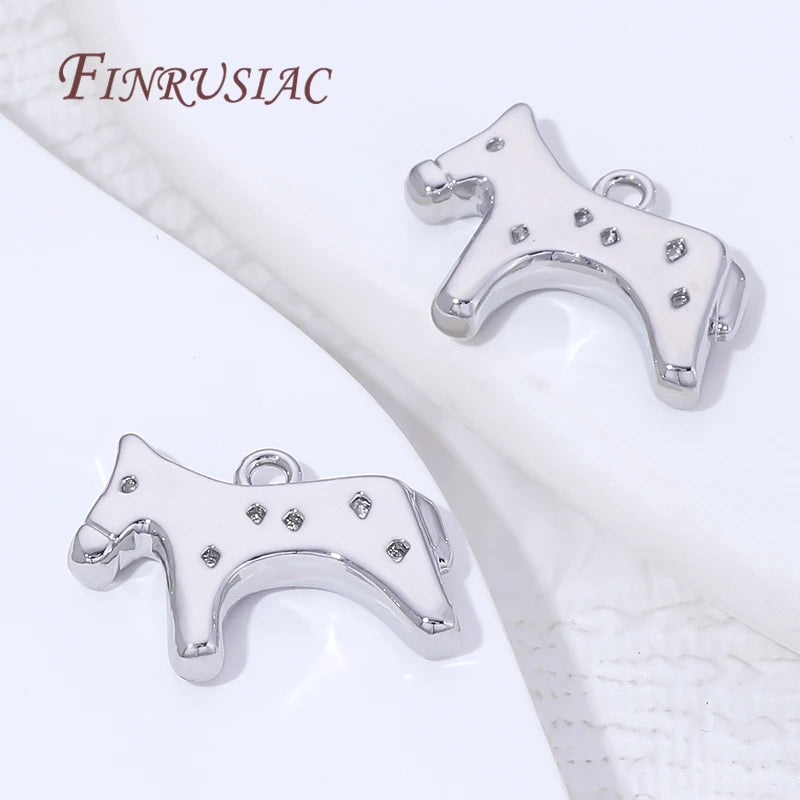 18K Gold Plated Brass Horse Charms 20x14mm – Jewelry Findings Jewelry Charm Finding P3